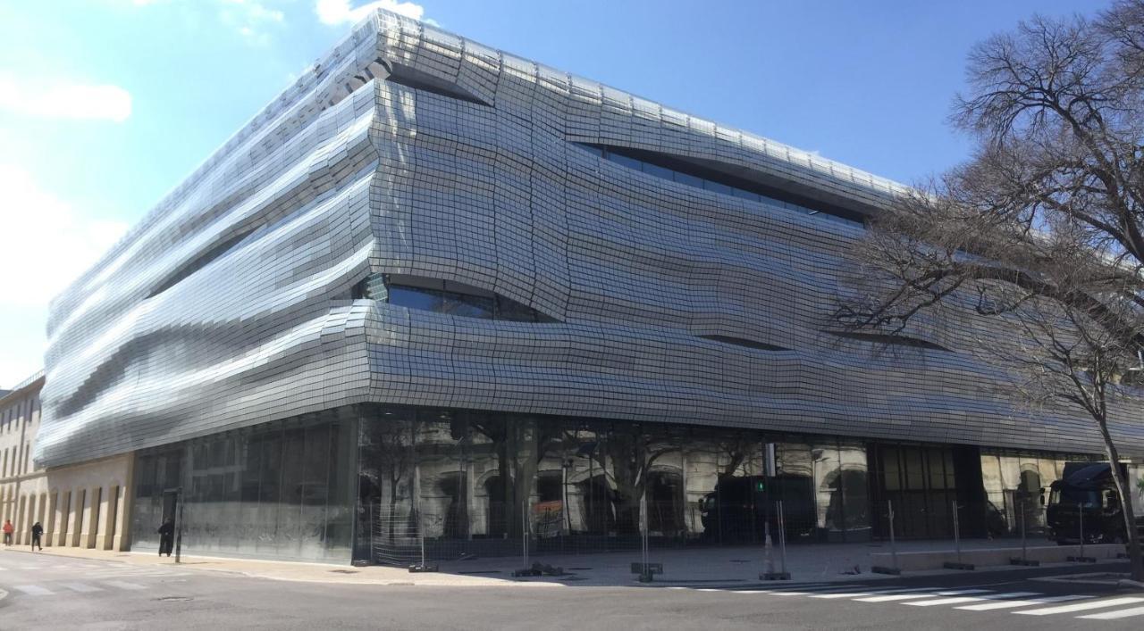 Le Benedictins Apartamento Nîmes Exterior foto